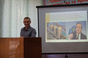 The Discussion Club of The Faculty of Management started its work